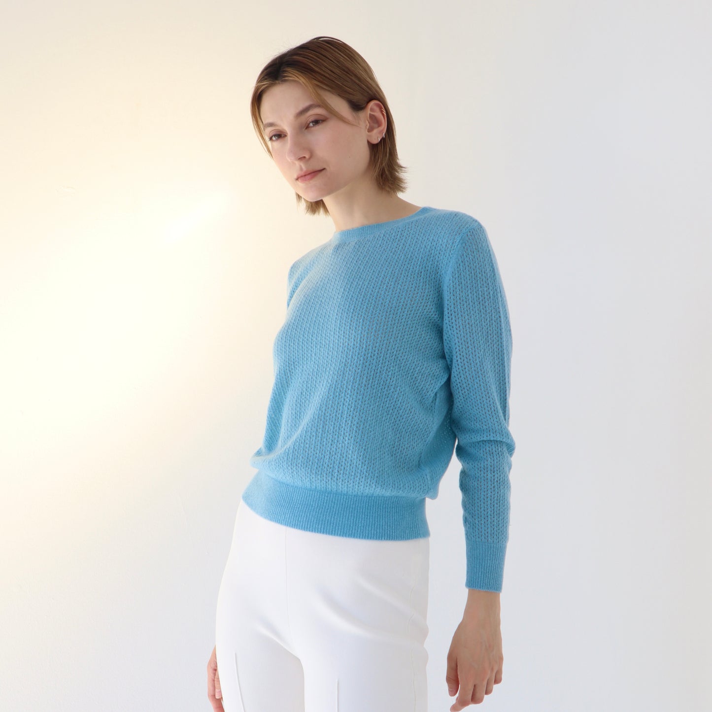 The Cashmere Blend Crew-Ice Blue