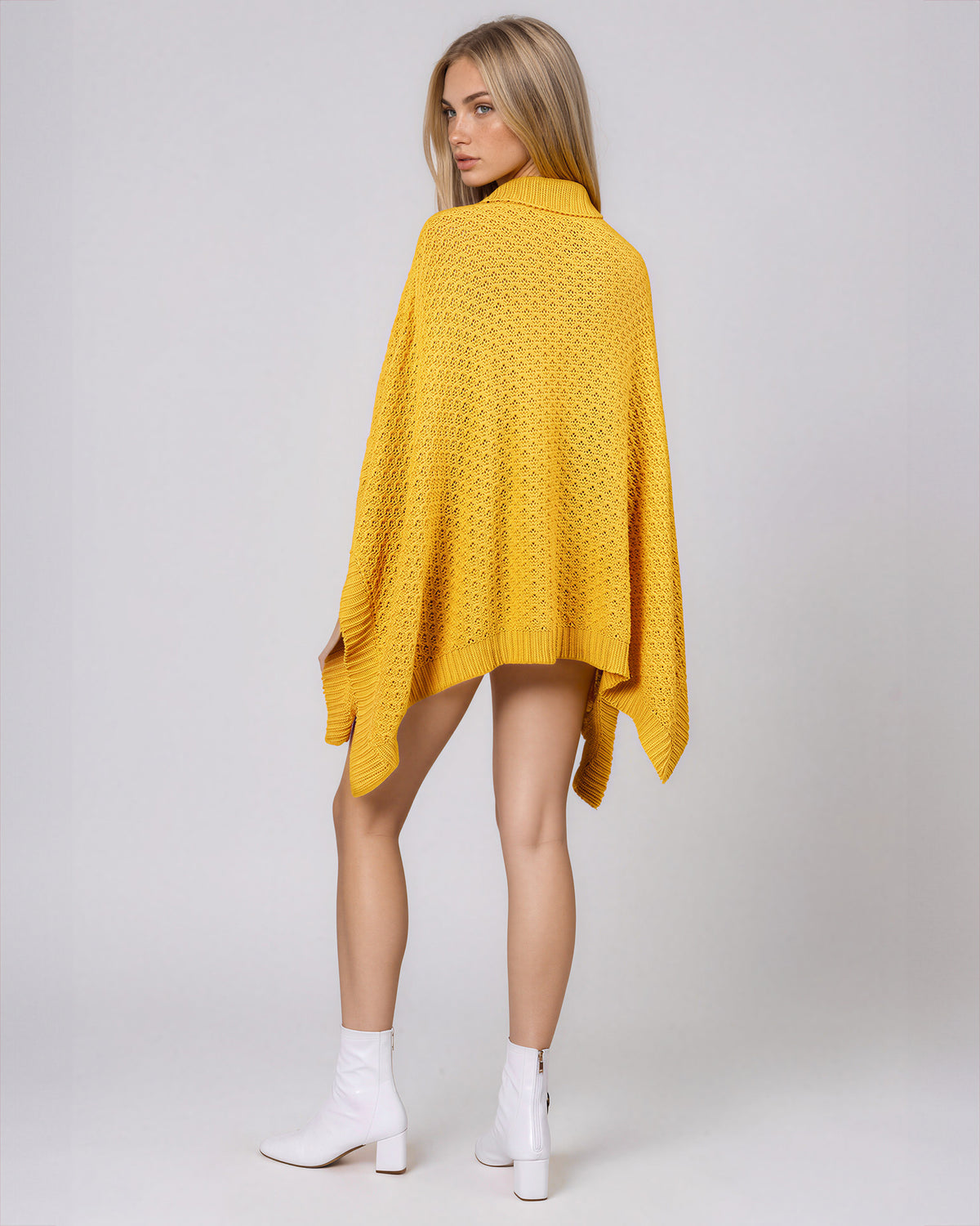Pleasant Beauty Poncho