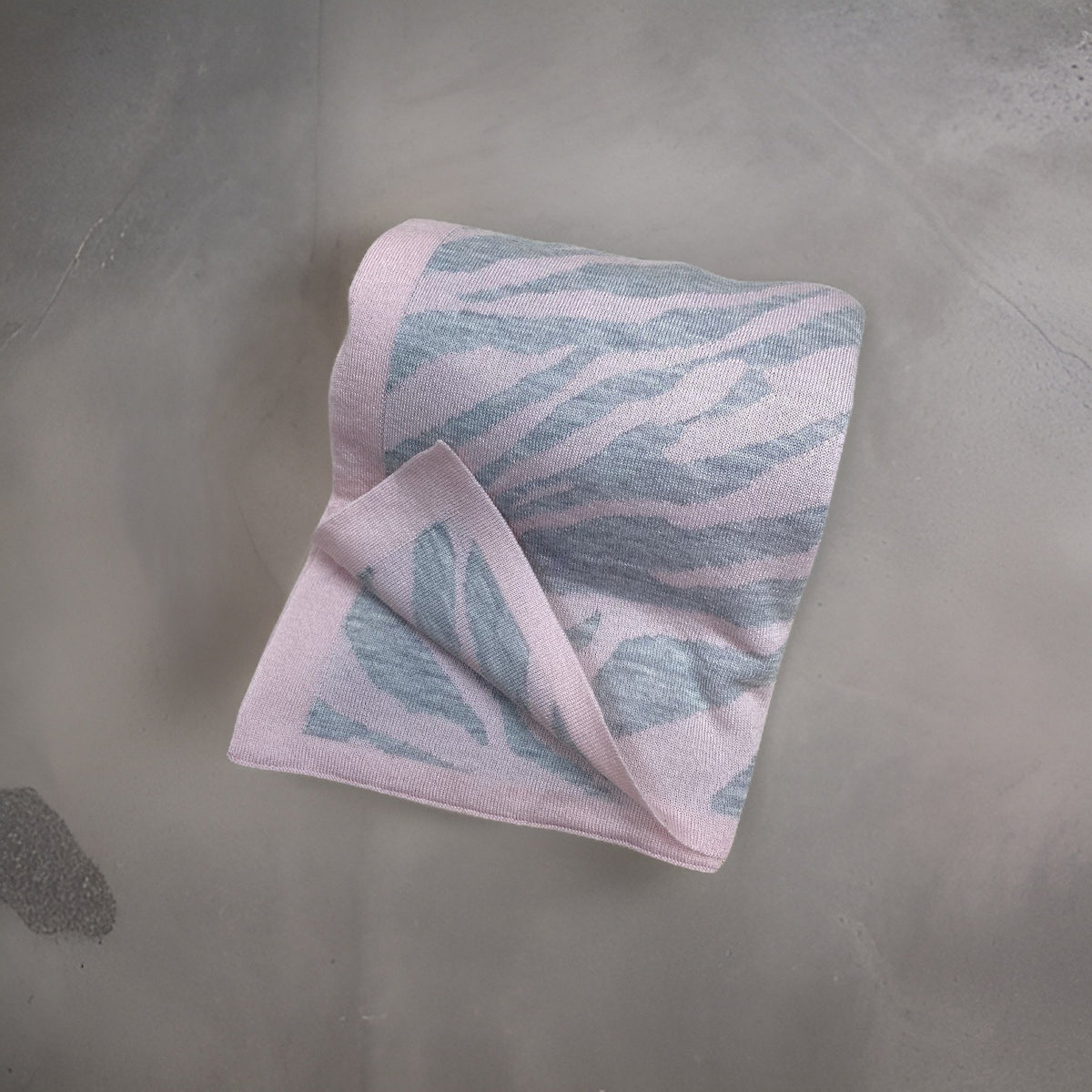 Packable Travel Blanket