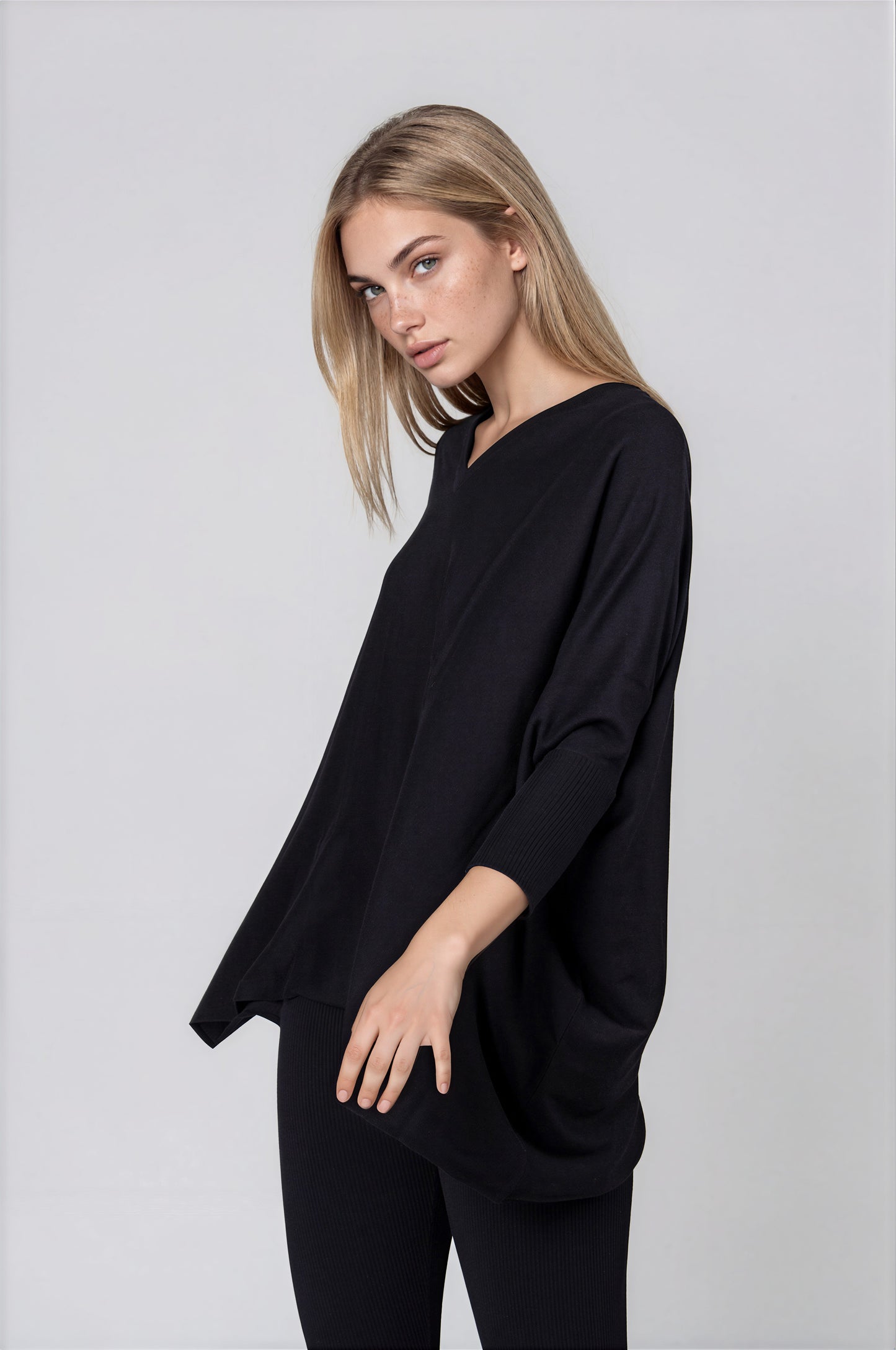 V neck Outdoor Cape - Black