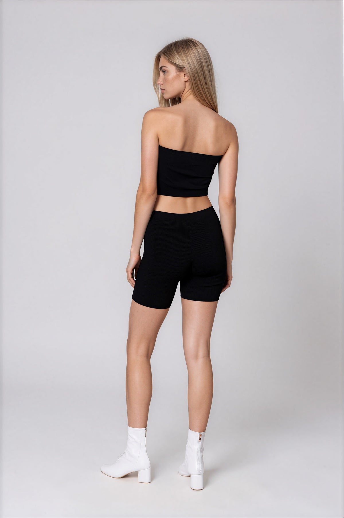 Classy Ribbed Biker Short-Onyx