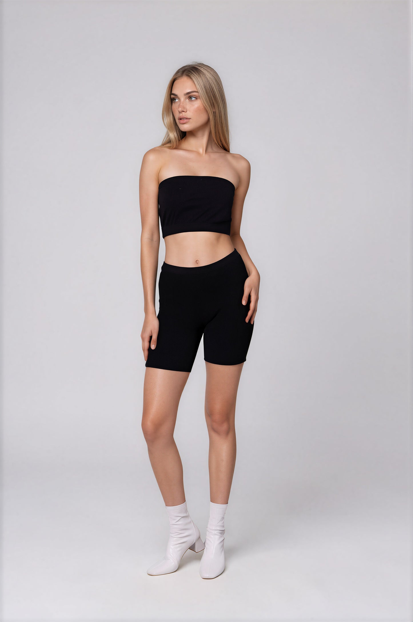 Classy Ribbed Biker Short-Onyx