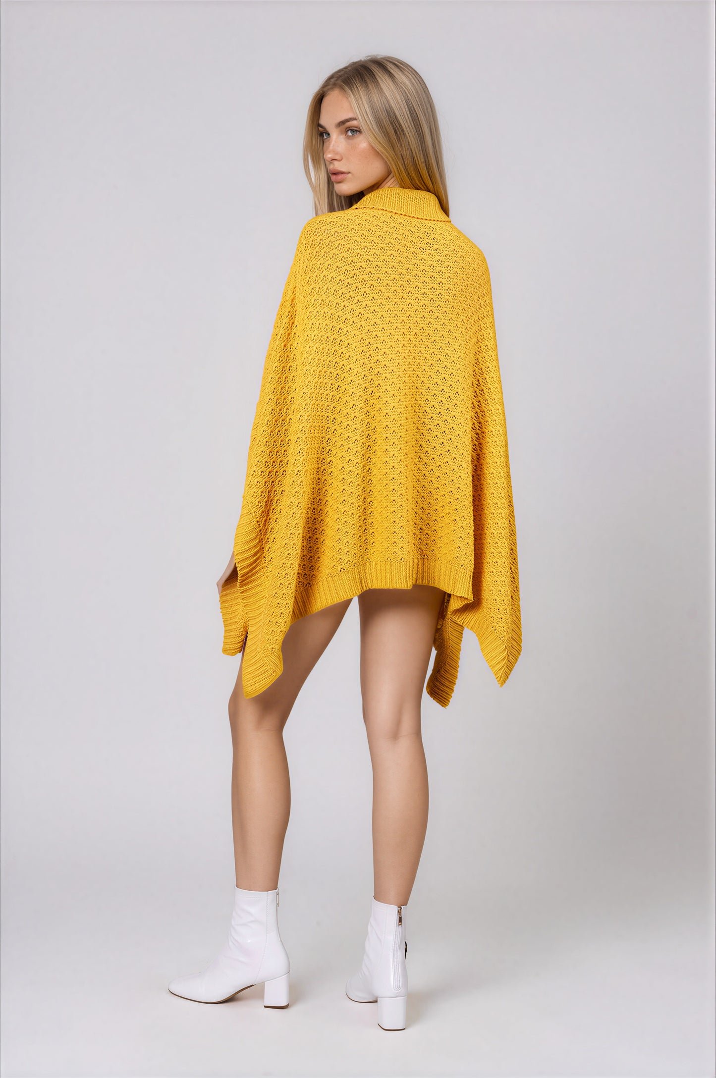 Pleasant Beauty Poncho